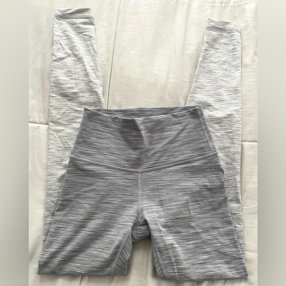 Lululemon Wunder Under Hi-Rise Leggings size 4